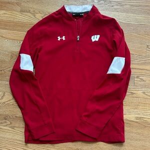 Under Armour men’s small Wisconsin Badger windbreaker